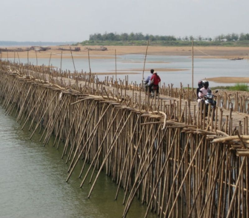 Experience Kampong Cham’s safe sites with guided tours